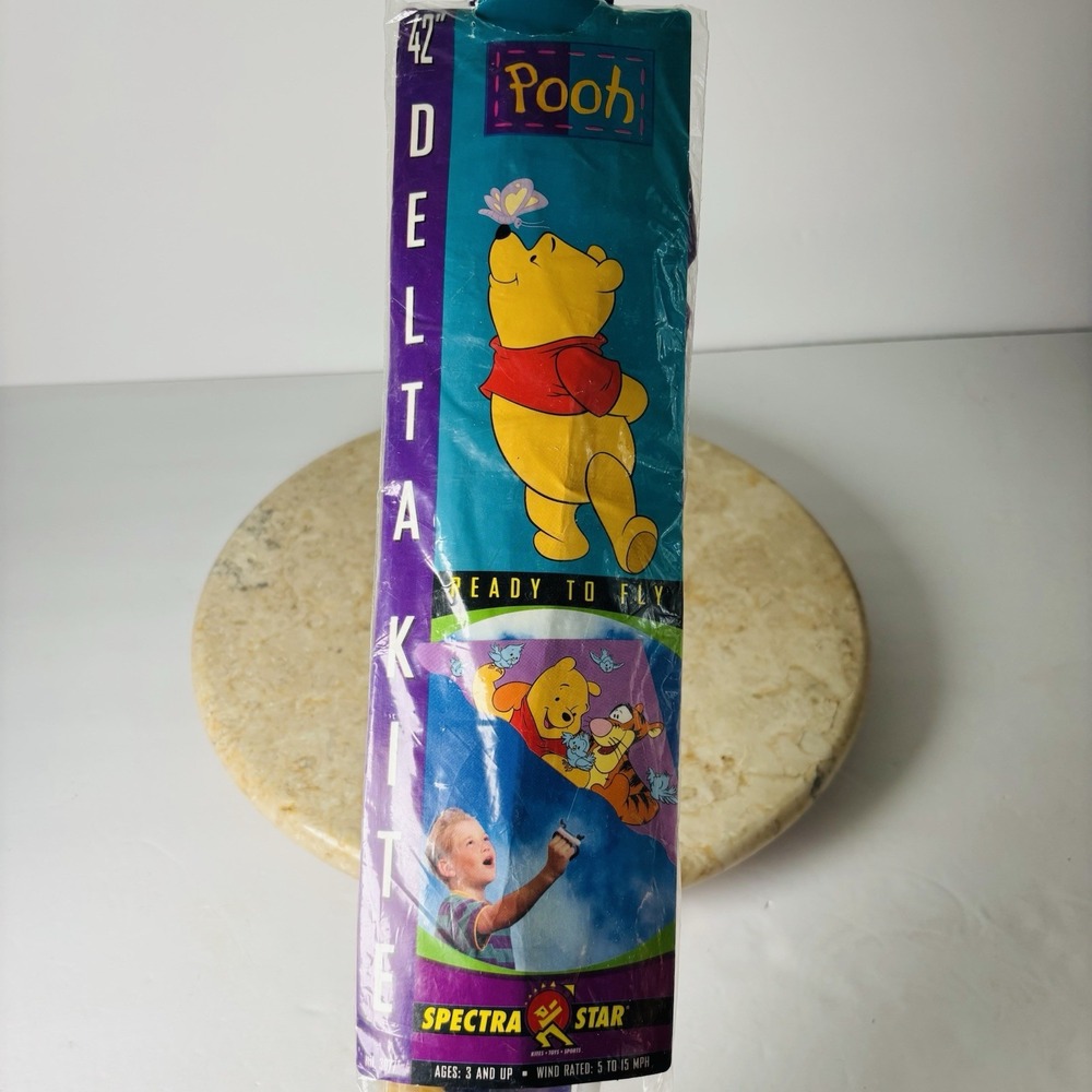 Vintage Winnie the Pooh Diamond Kite Spectra Star 42" Walt Disney Tigger‎ Purple
